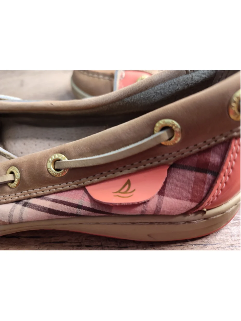 Women's Sperry Top-Sider Boat Shoes, Beige and Pink Plaid Size 7.5